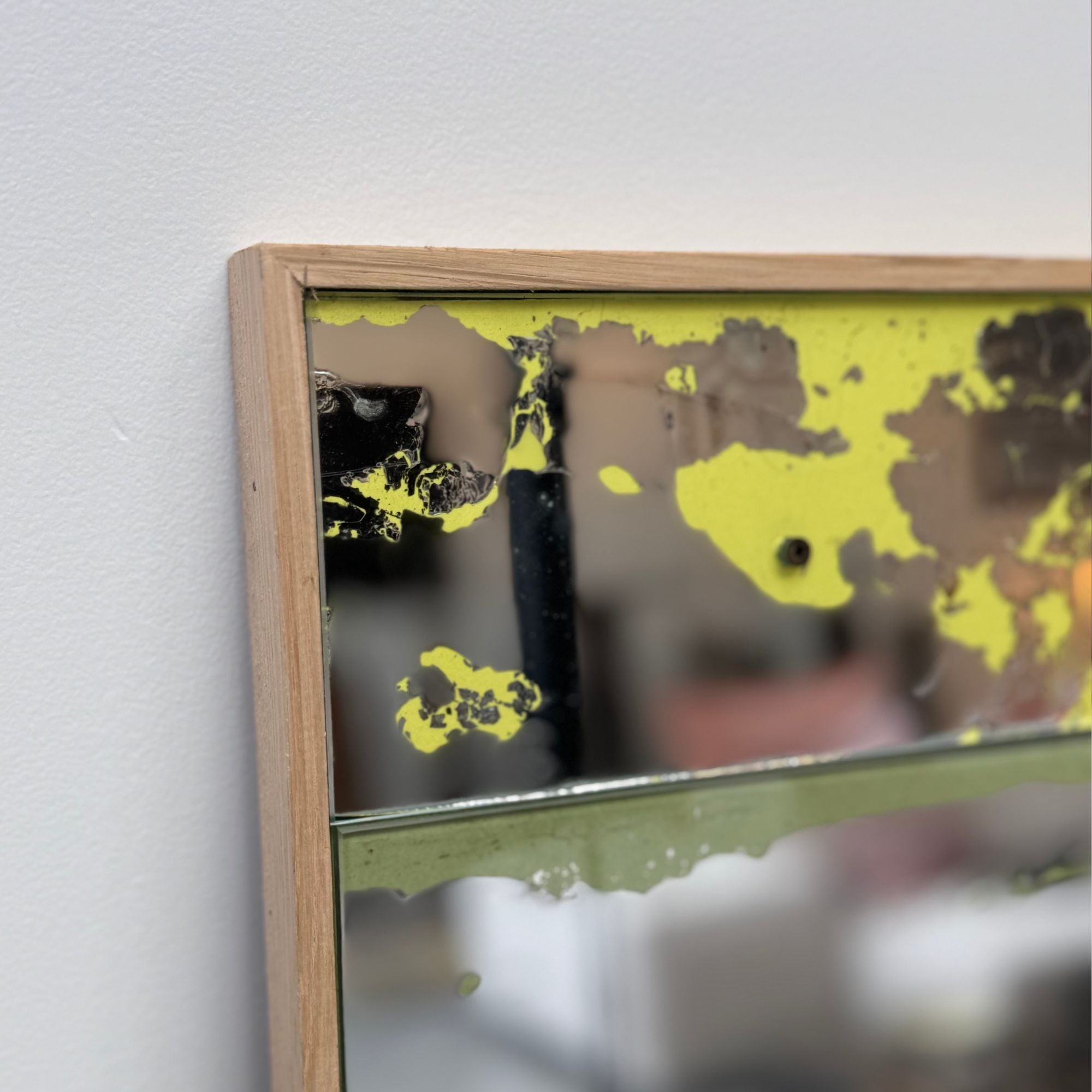 Petit Miroir Ancien N°9