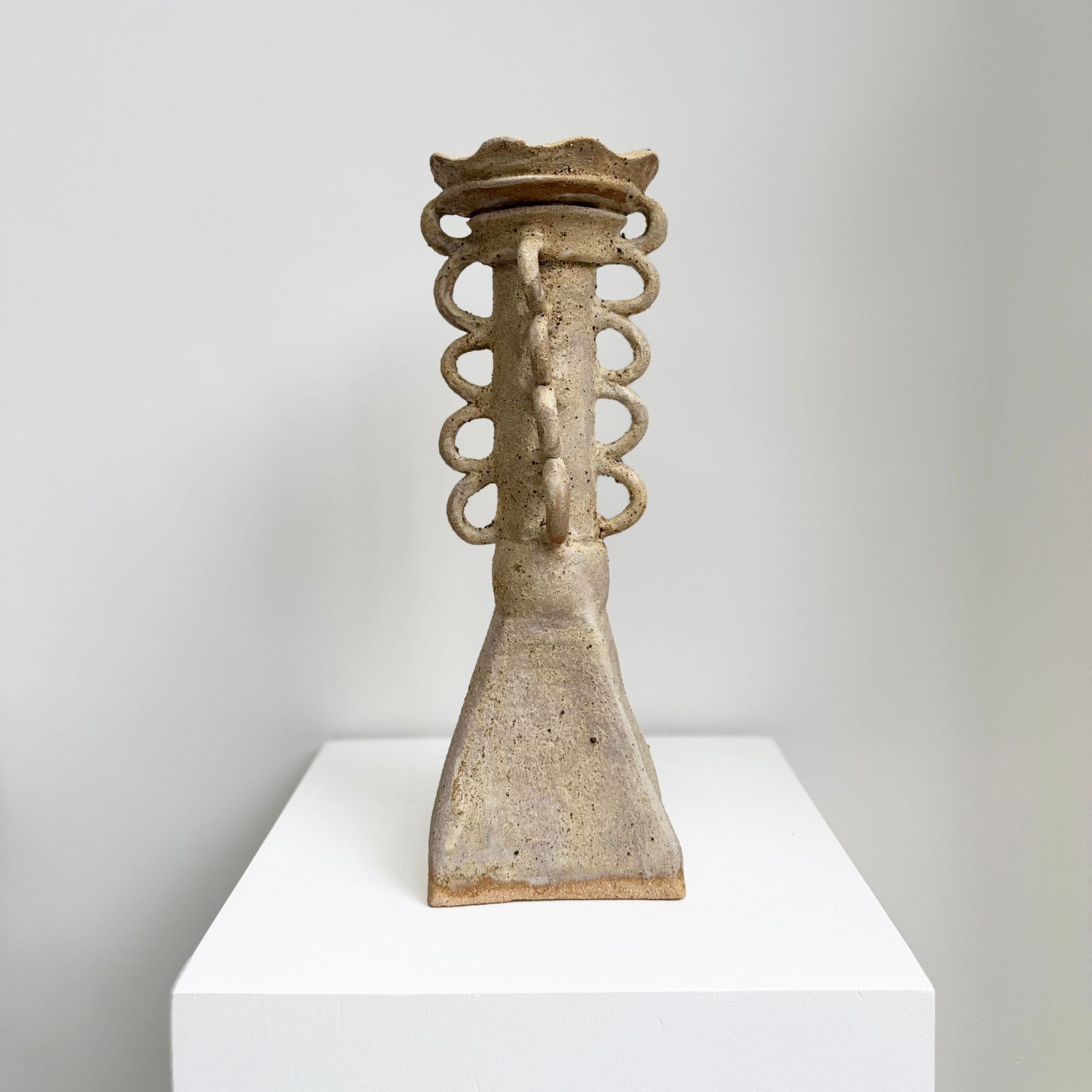 CHALICE IN WHITE, ceramic by Pascale Zintzen – Rart Galerie