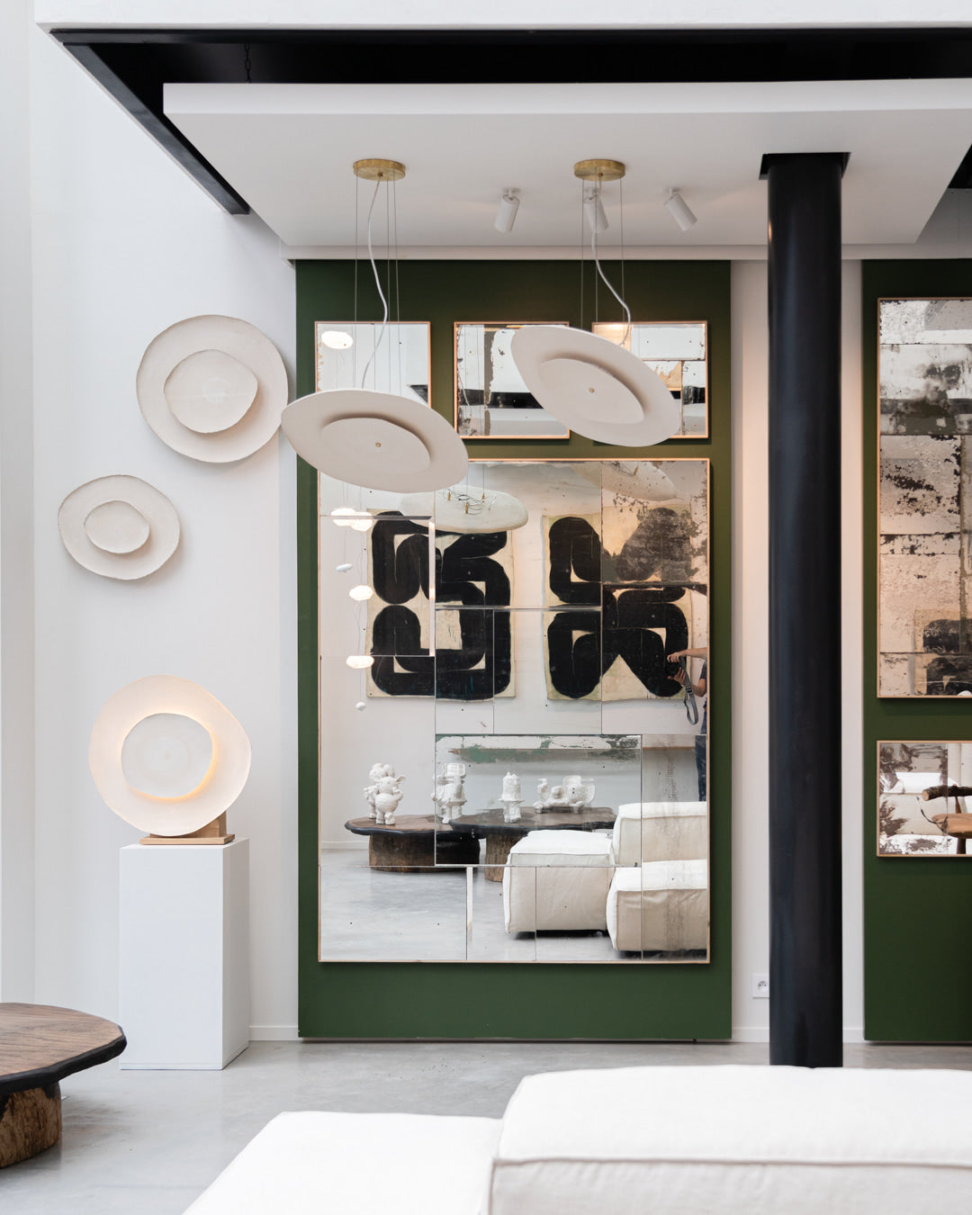 Luminaire Eclipse Bone M, N°45, par Margaux Leycuras