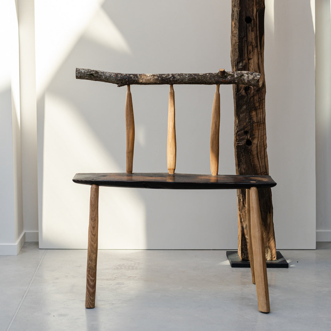 Chaise chataignier M, par Victor Gianotta