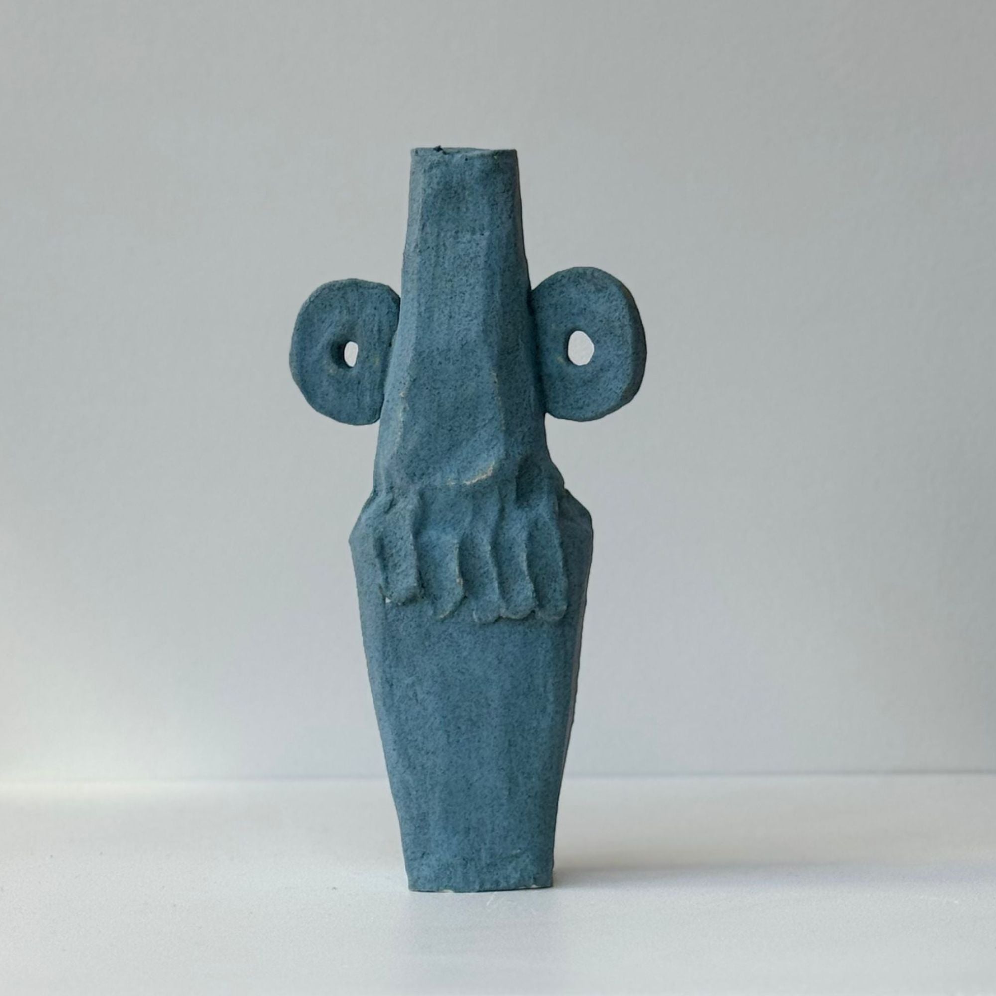 pla 18, sculpture par Asterisque