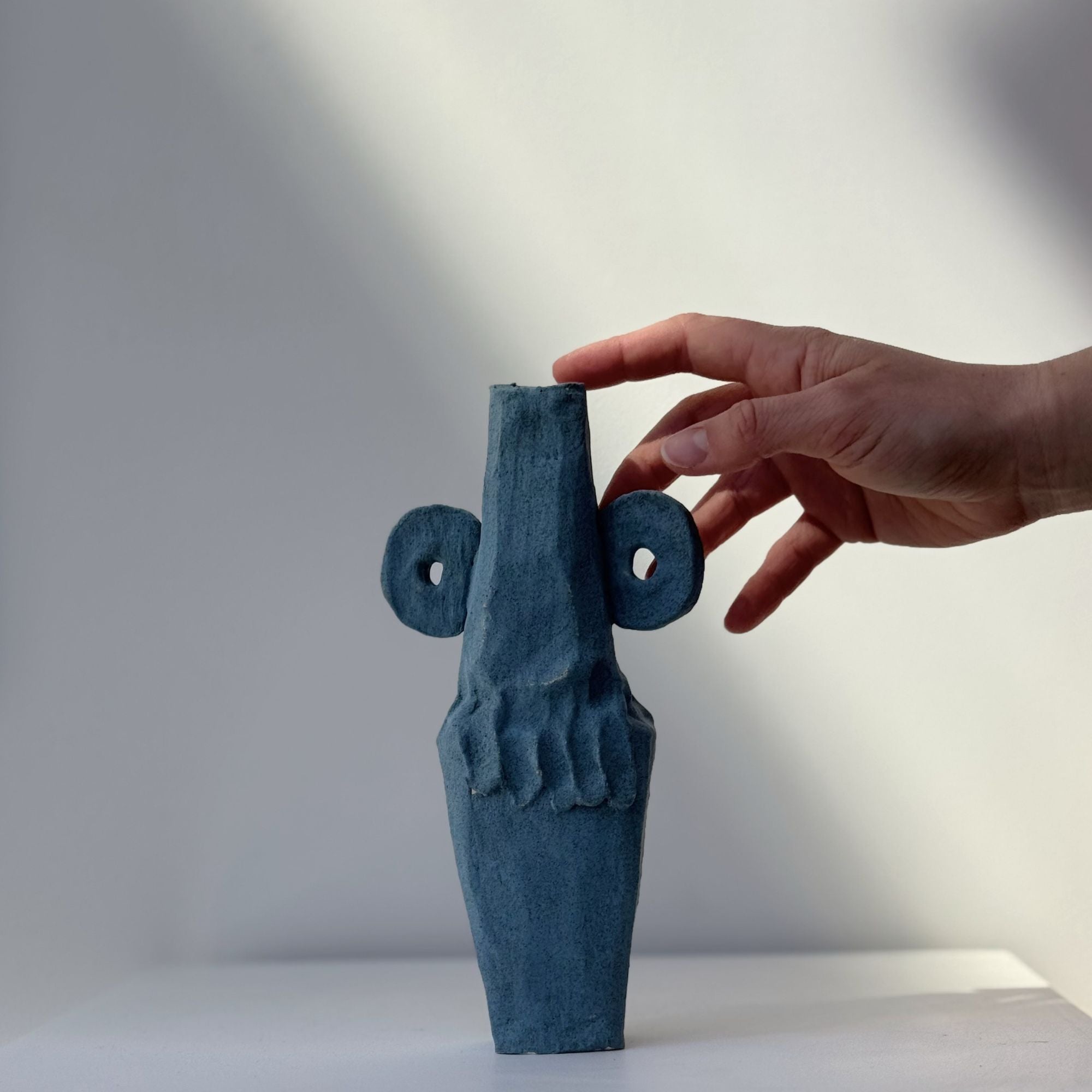 pla 18, sculpture par Asterisque