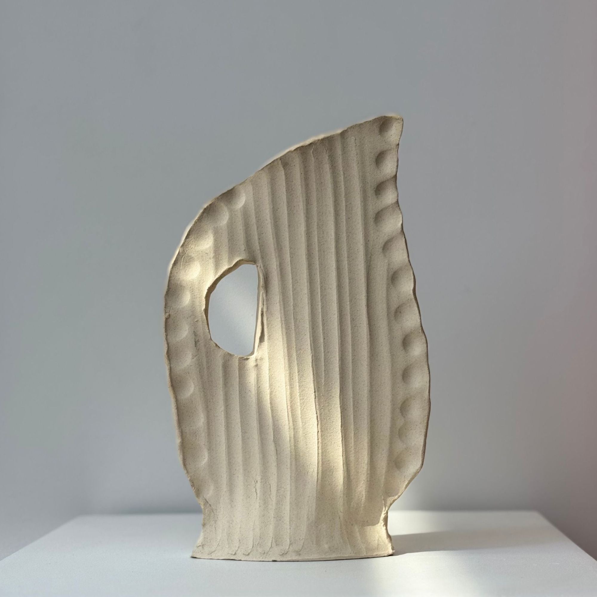 bel 00, sculpture par Asterisque