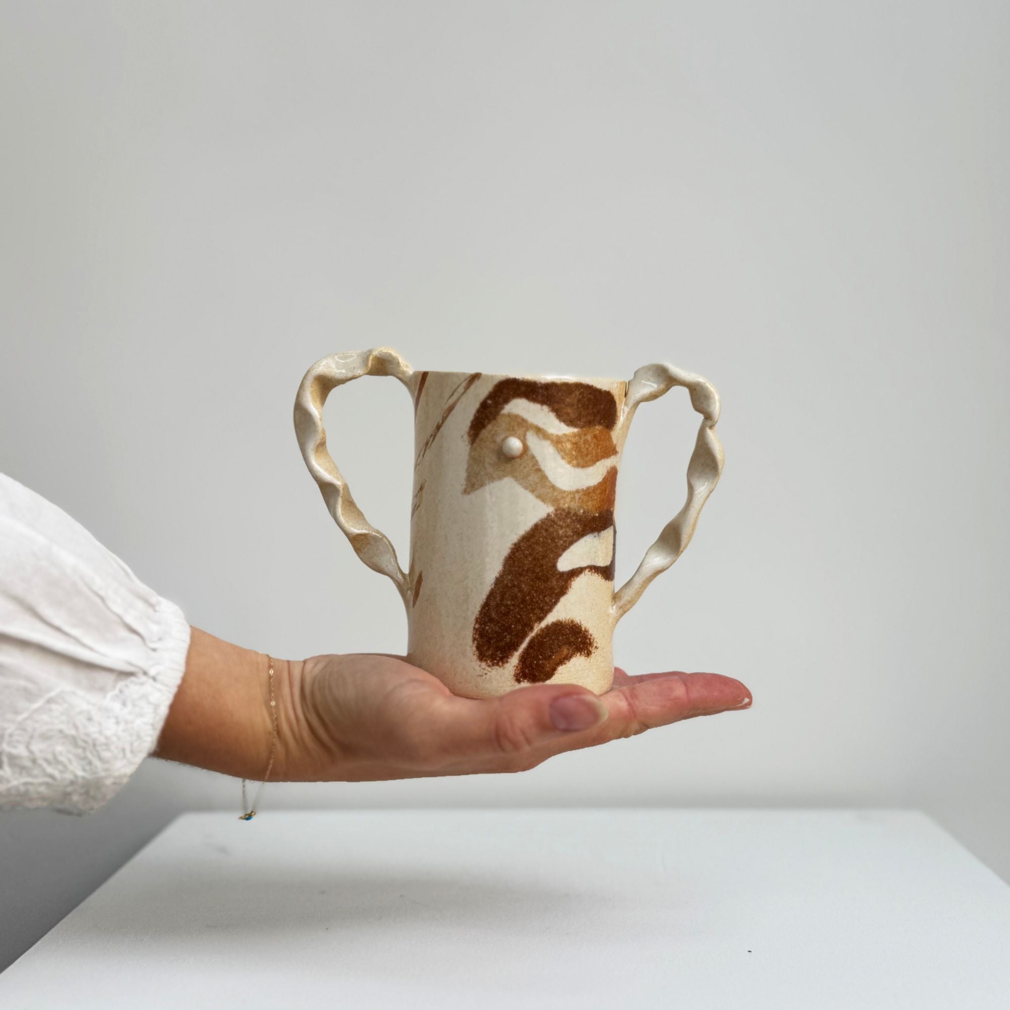 caroline-cutaia-medium-2-main