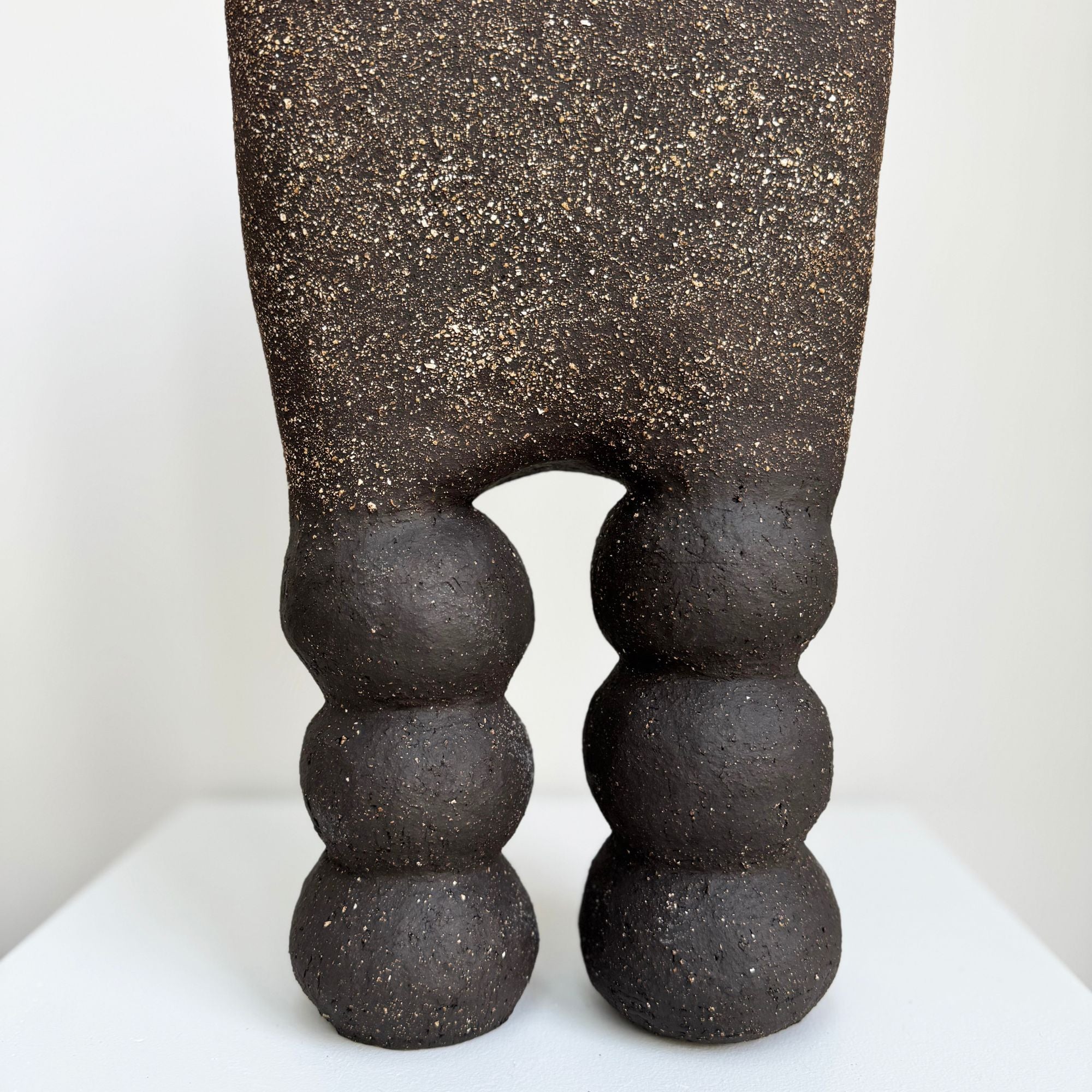 guylene-galantine-pattes-1-céramique