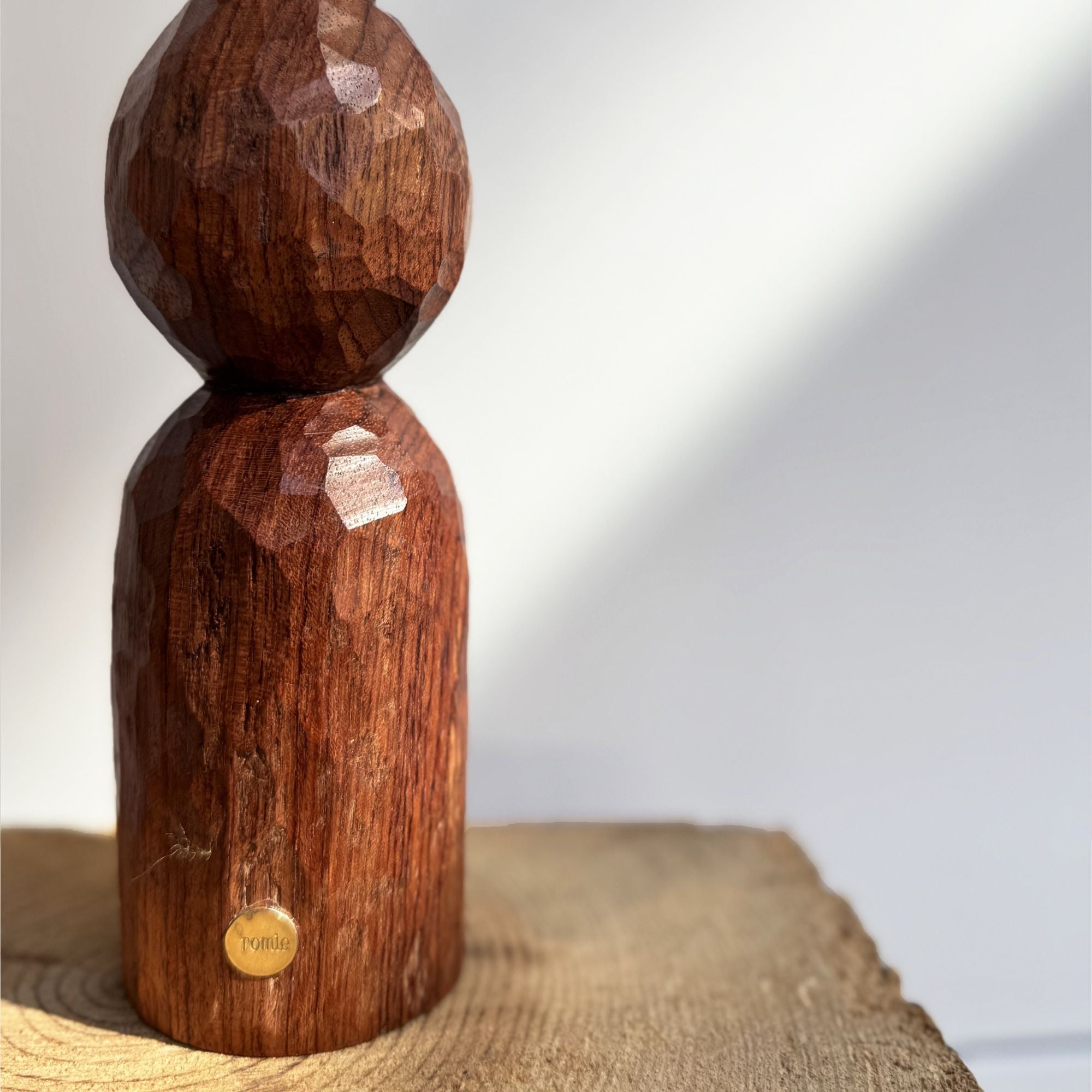 romie-objetti-bubinga-M-bas