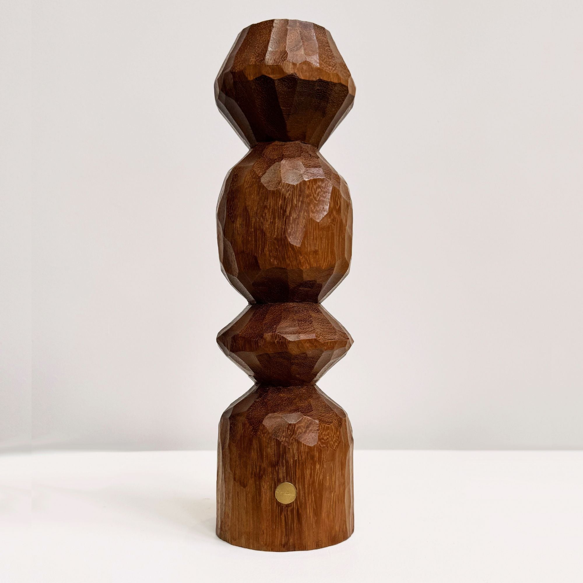romie-objetti-iroko-entier