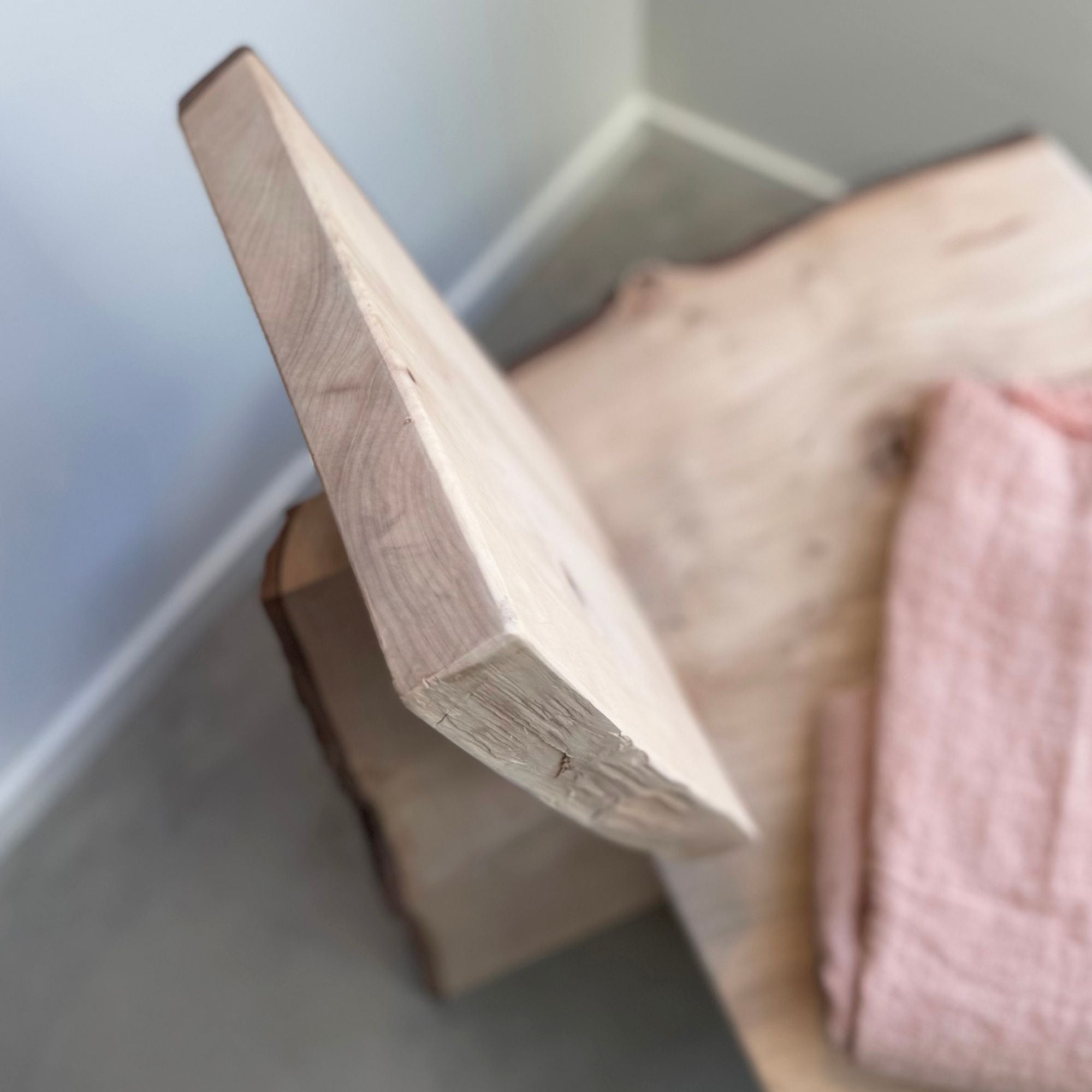 willem-van-hooff-chair2-ambiance