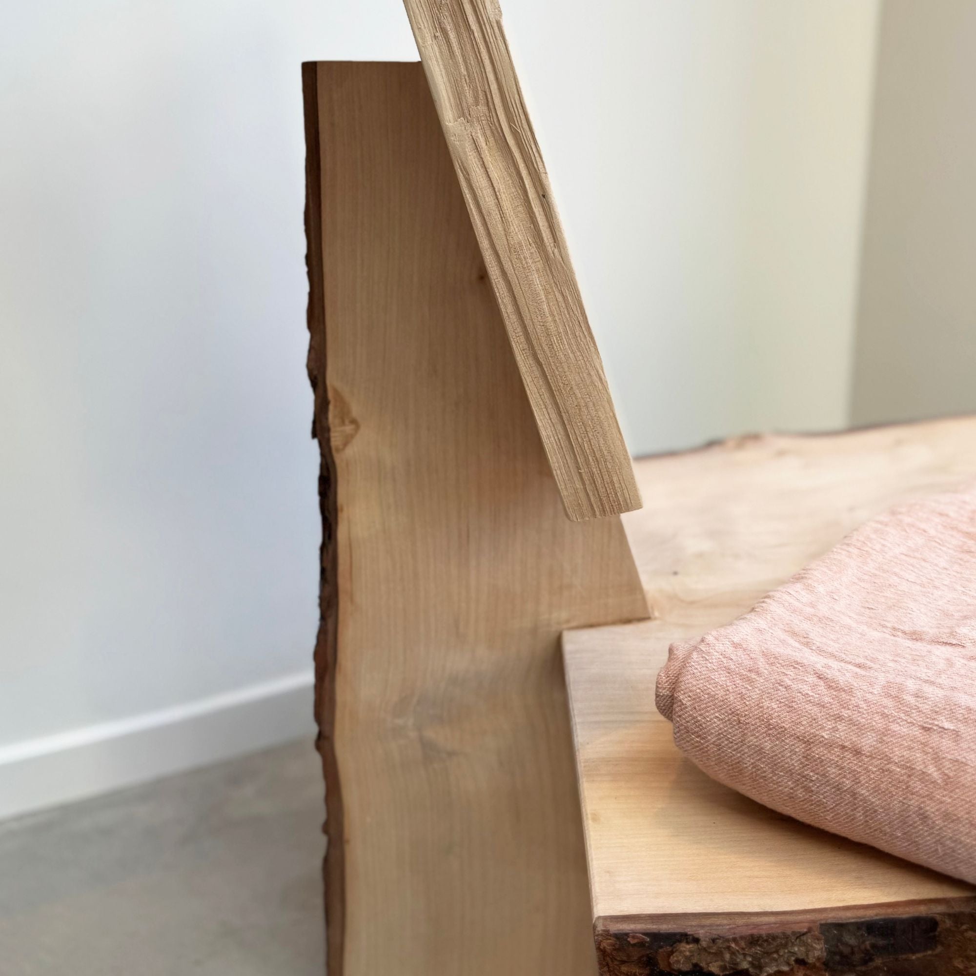 willem-van-hooff-chair2-sculpture