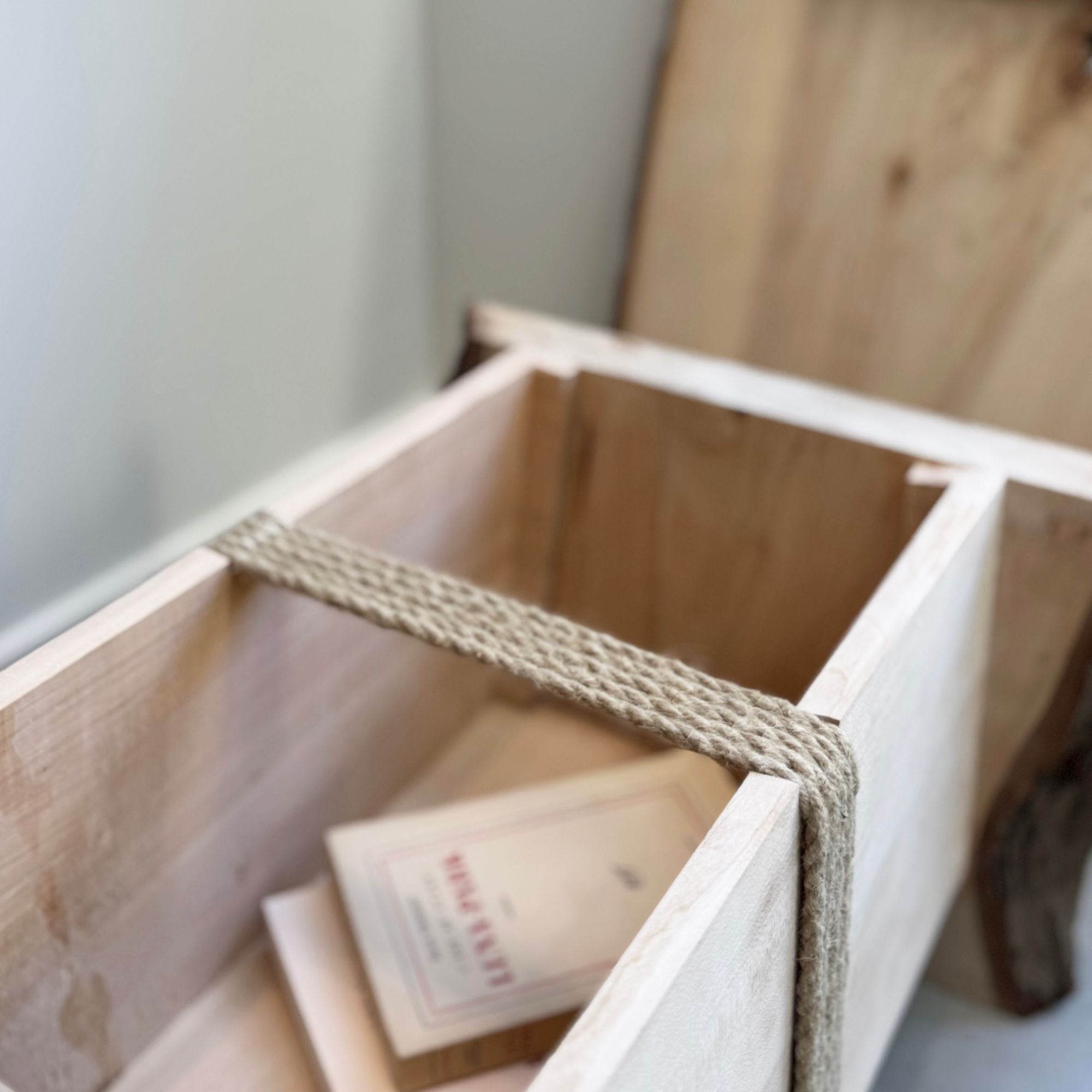 willem-van-hooff-crate-interieur