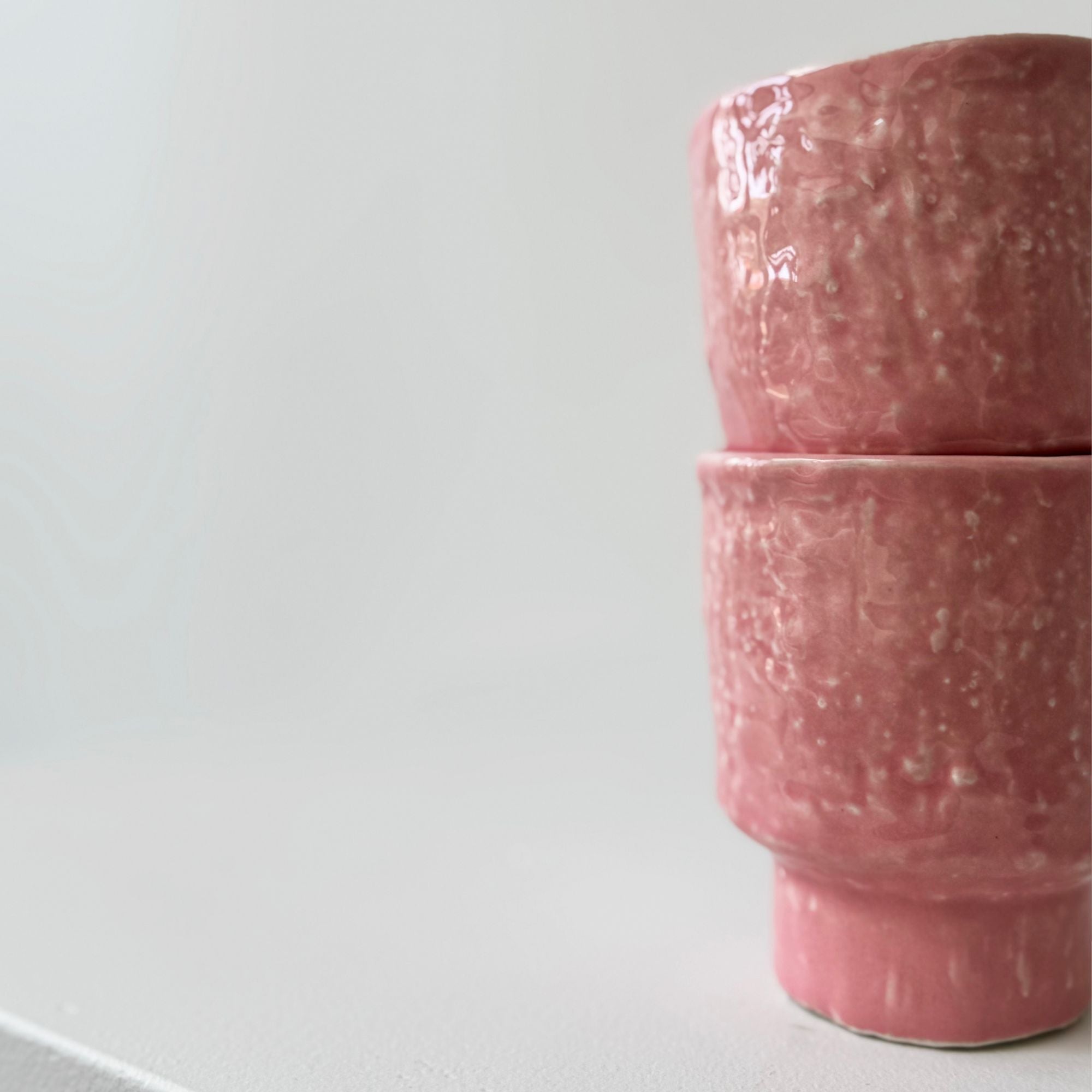 zuzana-hlivarova-tasses-rose-grès